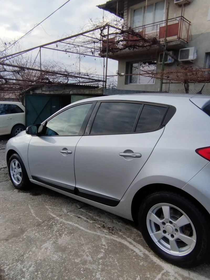 Renault Megane Рено Меган 3 , снимка 4 - Автомобили и джипове - 48369535