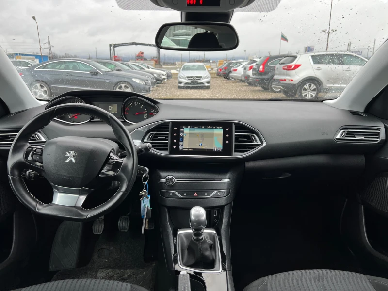 Peugeot 308 1.6 HDI, снимка 17 - Автомобили и джипове - 49165512
