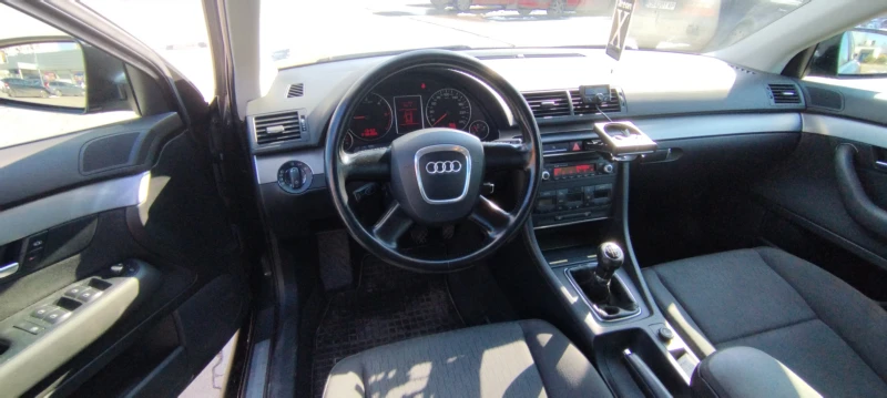 Audi A4 2.0 TDi 8k, снимка 8 - Автомобили и джипове - 49222886