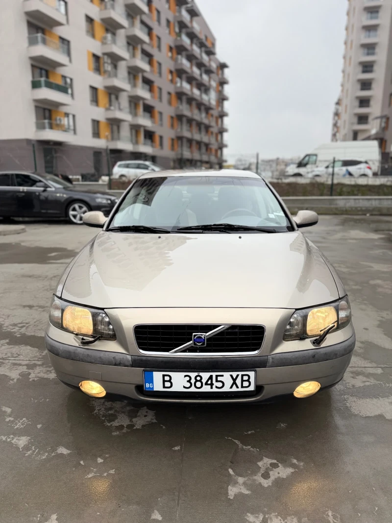 Volvo S60 2.4 Turbo Автоматик, снимка 8 - Автомобили и джипове - 49314061