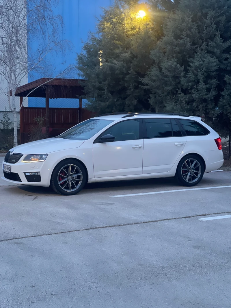 Skoda Octavia 2.0 TDI VRS, снимка 5 - Автомобили и джипове - 49314859