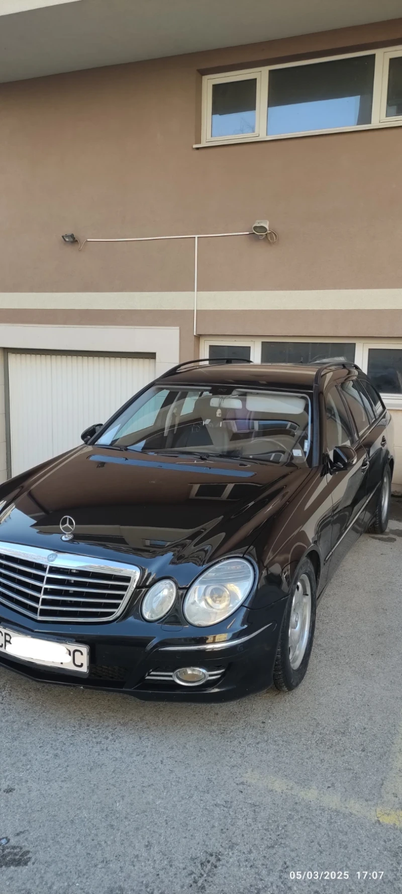 Mercedes-Benz E 220 2.2 cdi 170к.с. РЪЧКА, снимка 2 - Автомобили и джипове - 49380367