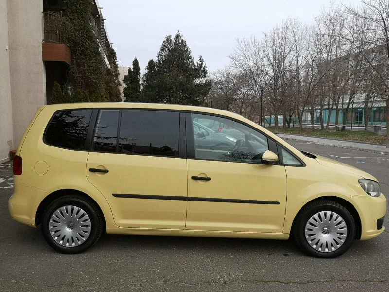 VW Touran 1.6TDI  105к.с, снимка 6 - Автомобили и джипове - 52414799