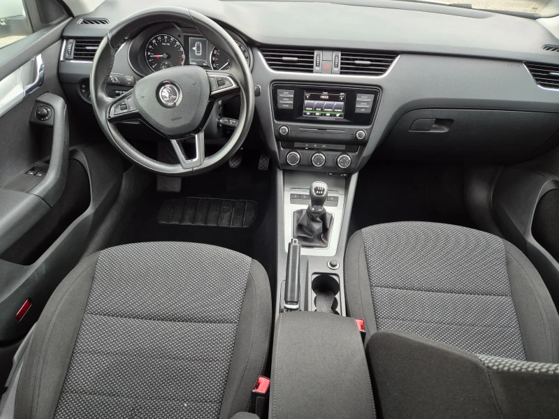 Skoda Octavia TDI, снимка 10 - Автомобили и джипове - 53458741