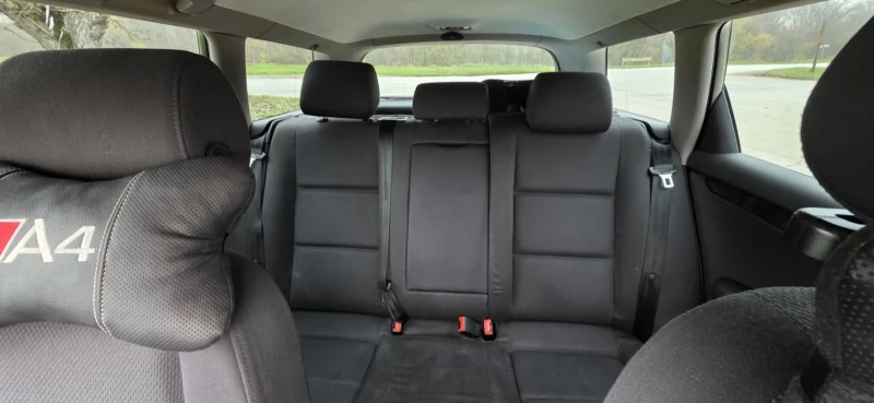 Audi A4 Audi A4 1.9 131кс 6ск., снимка 7 - Автомобили и джипове - 53467417
