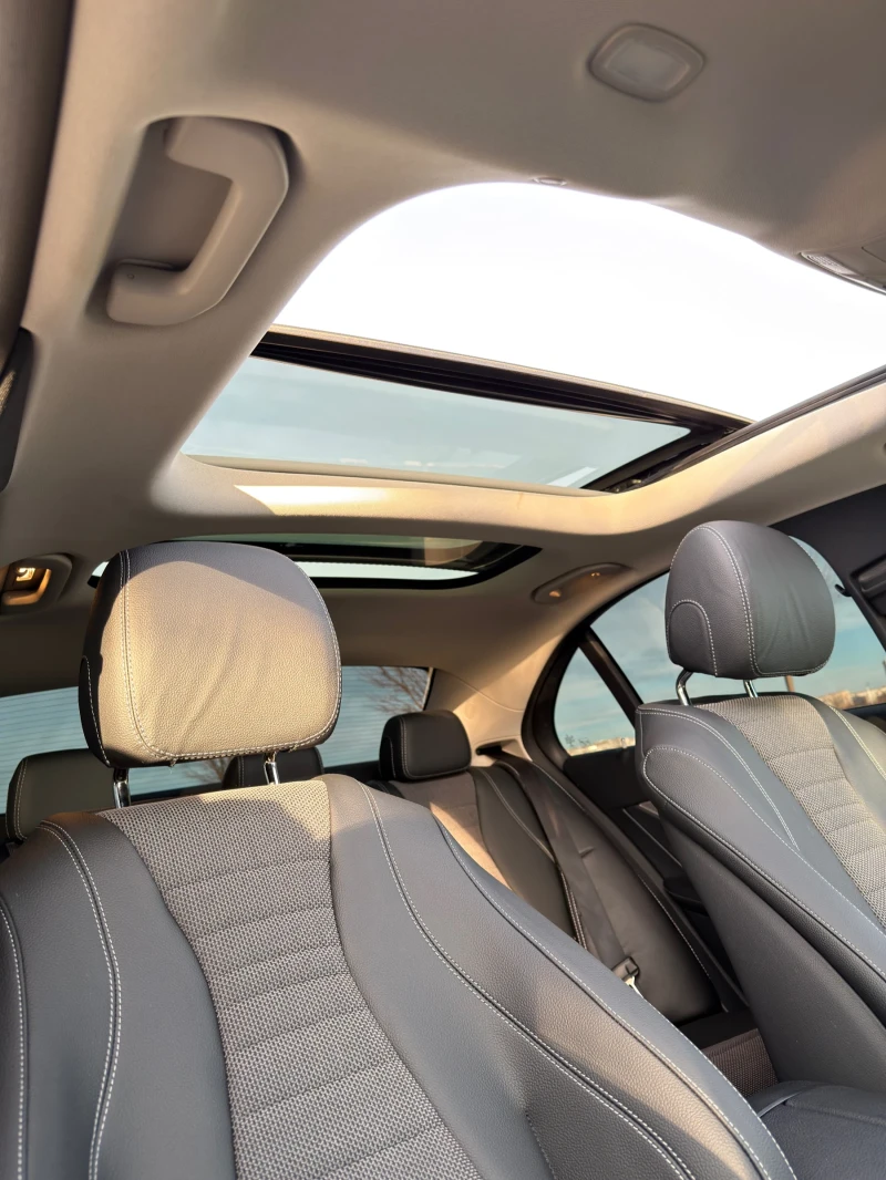 Mercedes-Benz E 220 D/PANORAMA/360/DISTRONIC/LANE ASSIST/LIZING, снимка 11 - Автомобили и джипове - 53539452