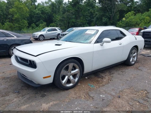 Dodge Challenger SXT 2013 - изображение 2