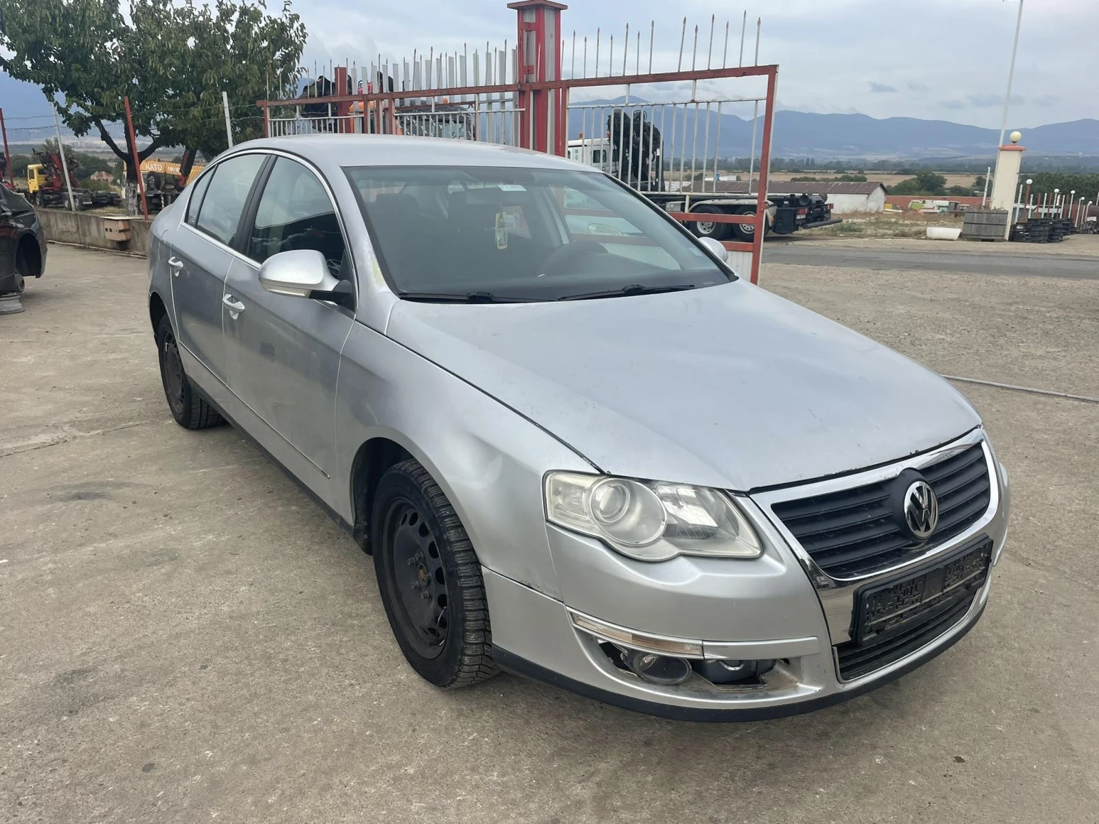 VW Passat 2.0 - изображение 2