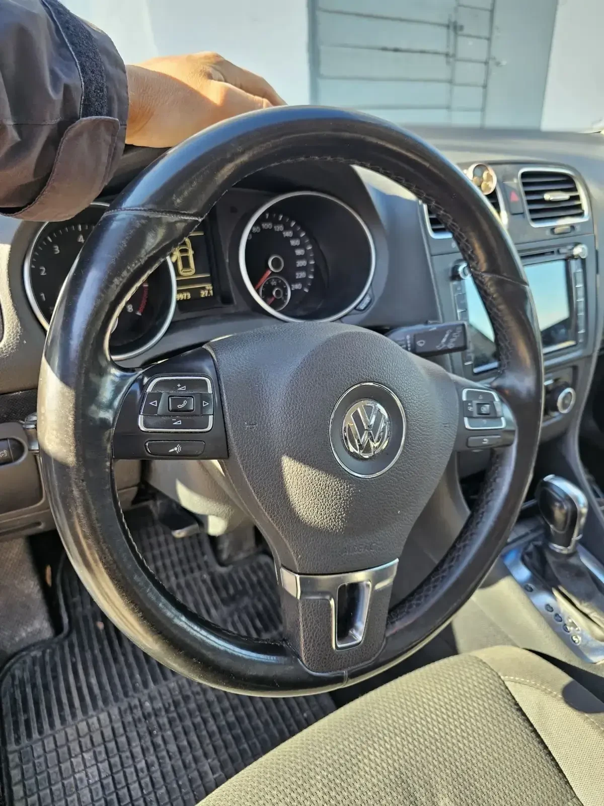 VW Golf GOLF 6 ГАЗ 2012 година - изображение 2