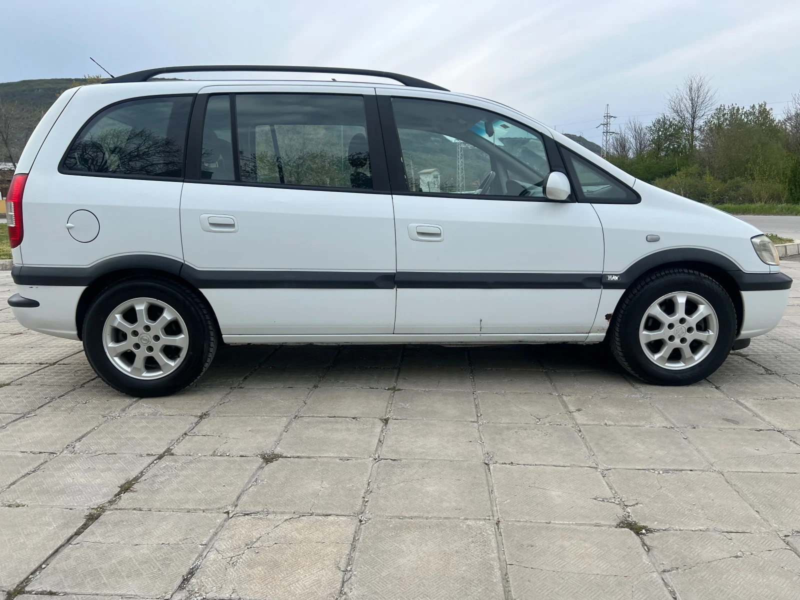 Opel Zafira * 2.0 DTI* 101hp* 6+ 1*  - изображение 4