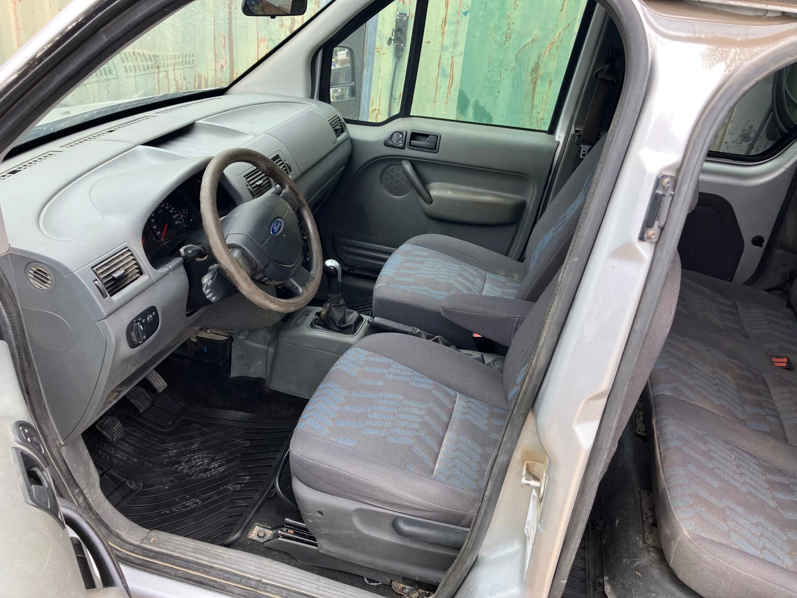 Ford Connect 1.8 DCI - изображение 7