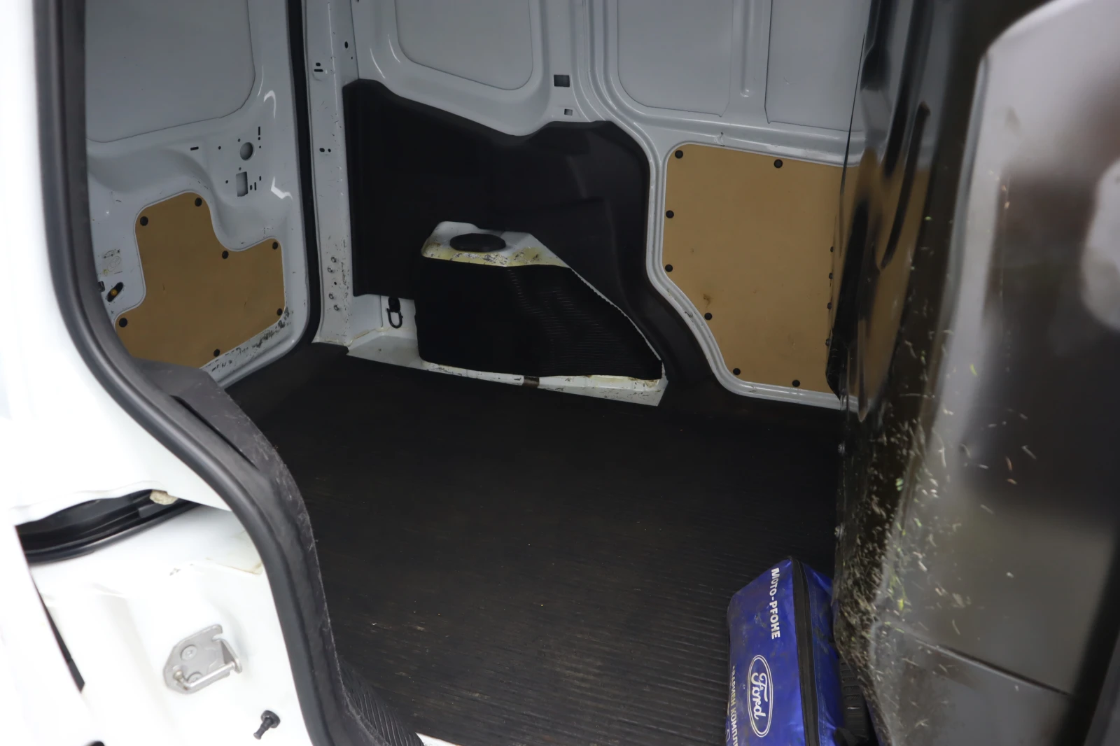 Ford Courier 1.5 | Mobile.bg — изображение 15