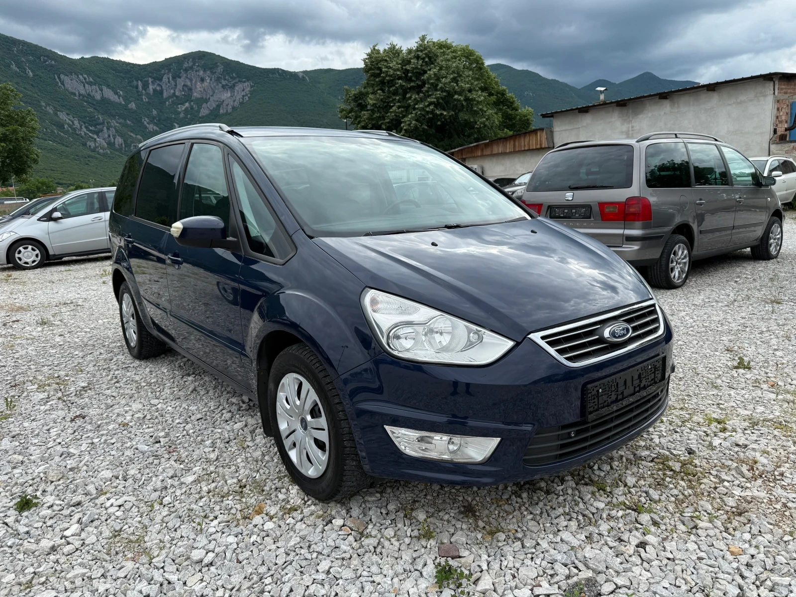 Ford Galaxy 2.0 TDCI FACELIFT - изображение 8