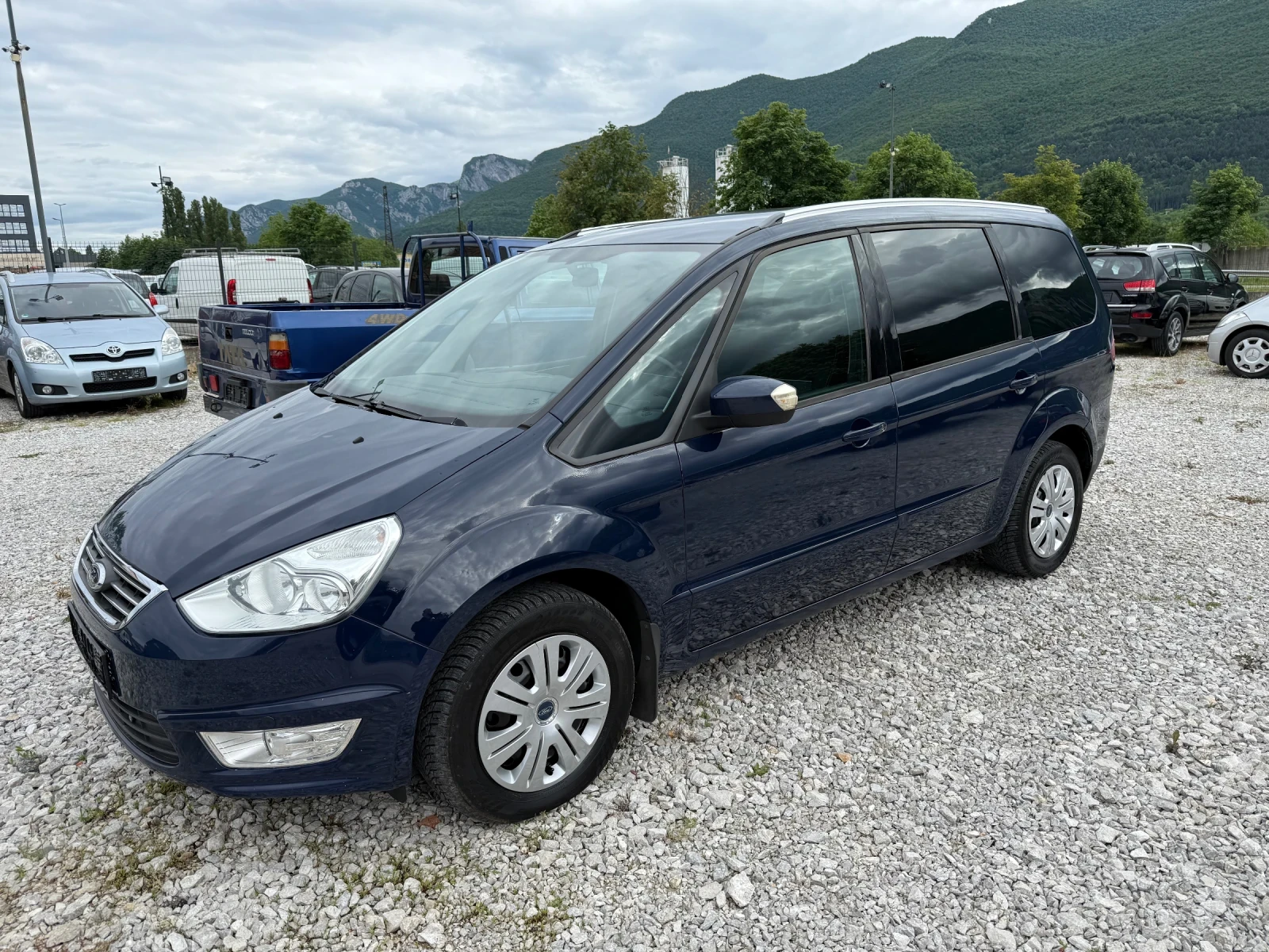 Ford Galaxy 2.0 TDCI FACELIFT - изображение 2