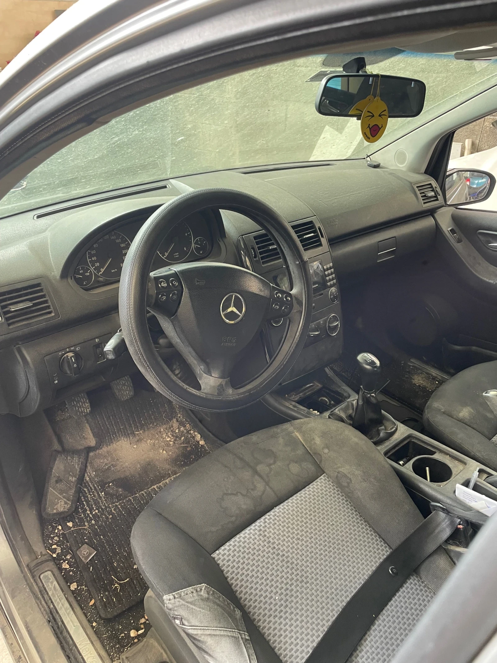 Mercedes-Benz A 180  - изображение 8