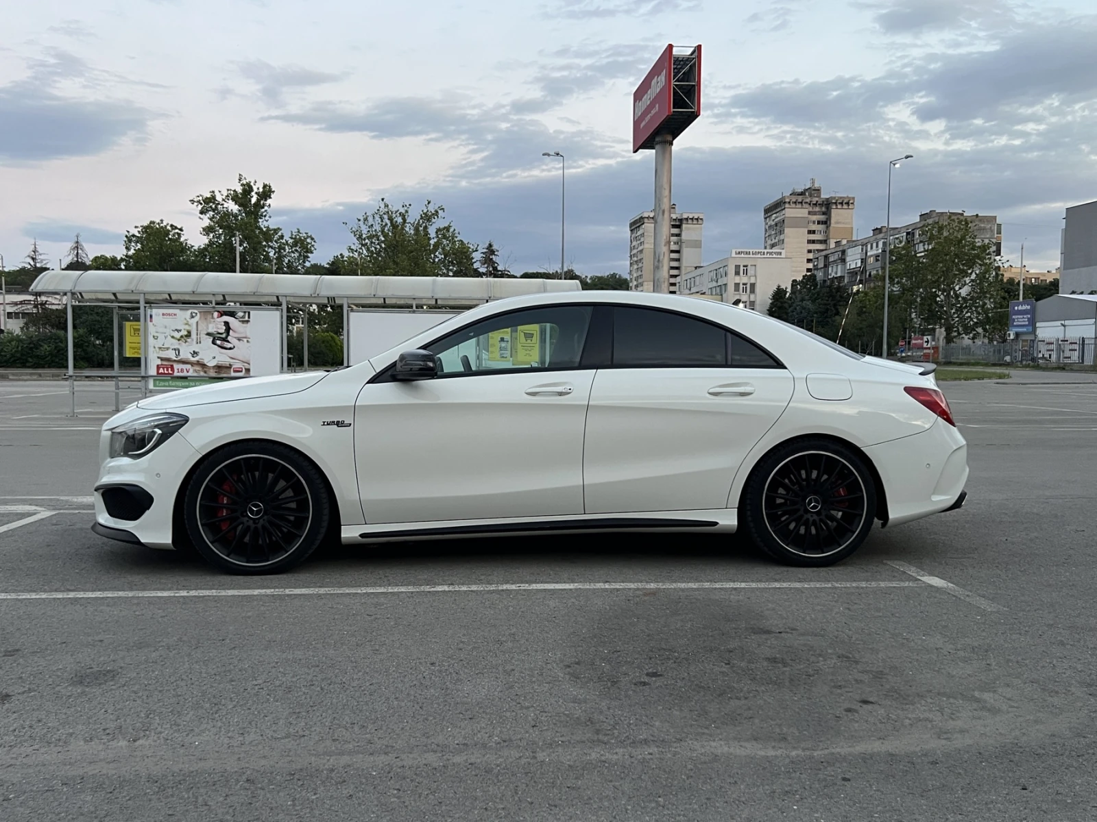 Mercedes-Benz CLA 45 AMG 4Matic - изображение 8