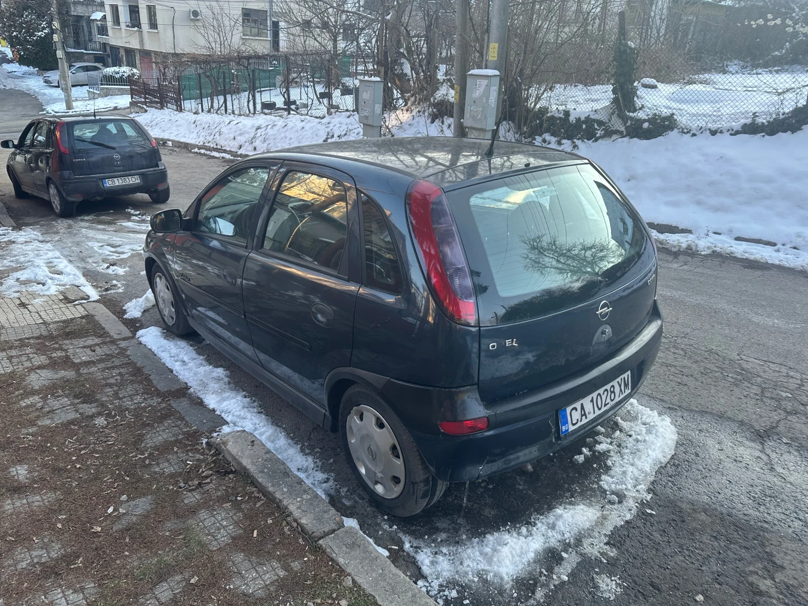 Opel Corsa 1.0 - изображение 4
