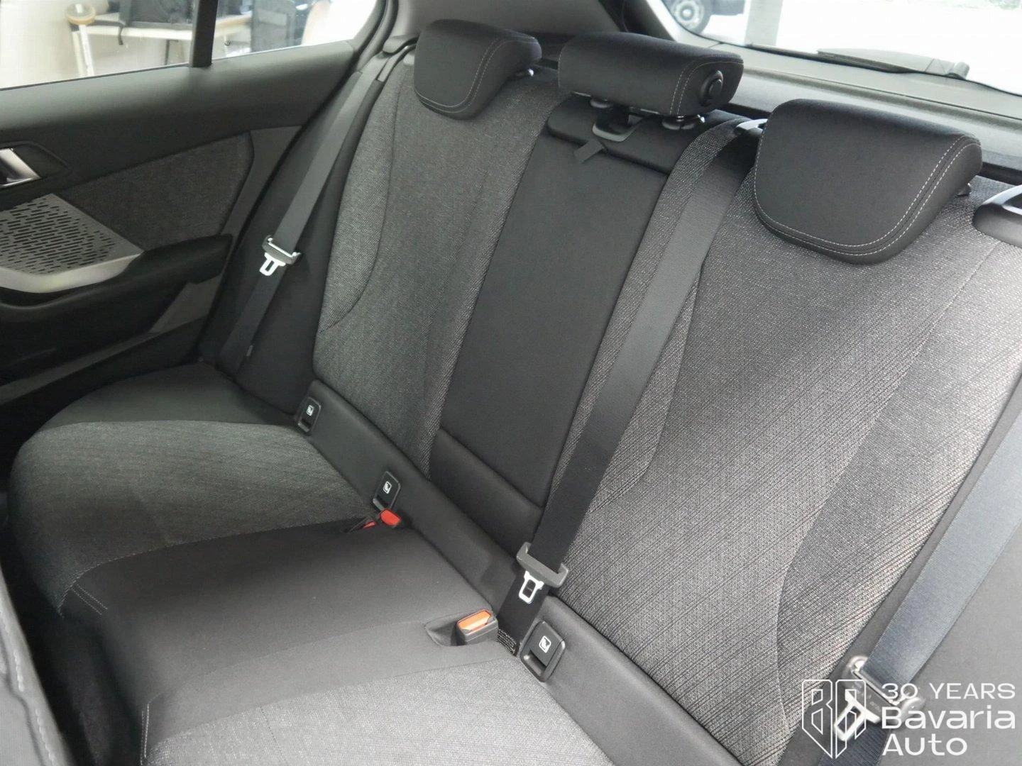 BMW 118 d M Sport Paket Steptronic - изображение 8