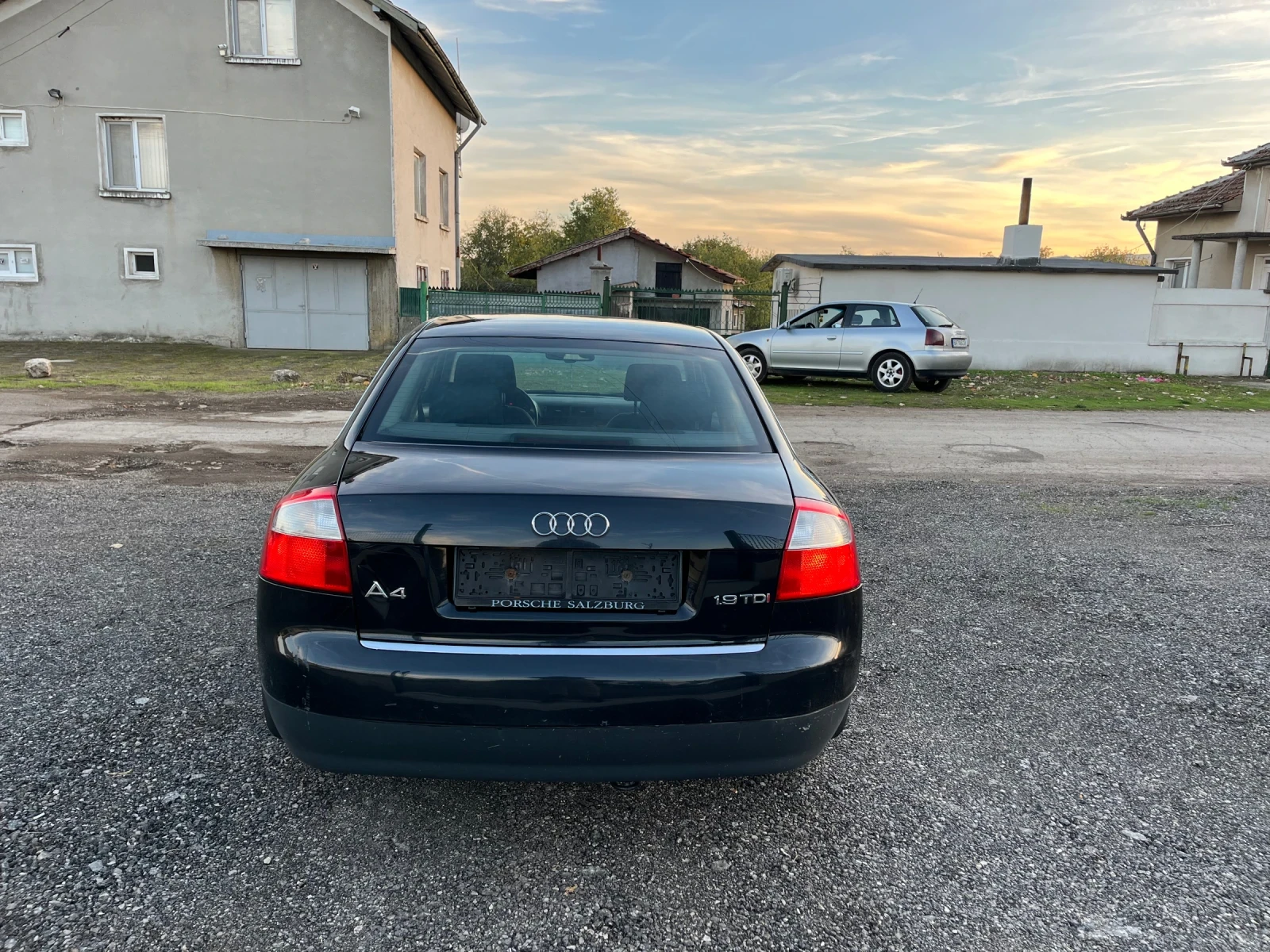 Audi A4 1.9 TDI 131 6 | Mobile.bg   5