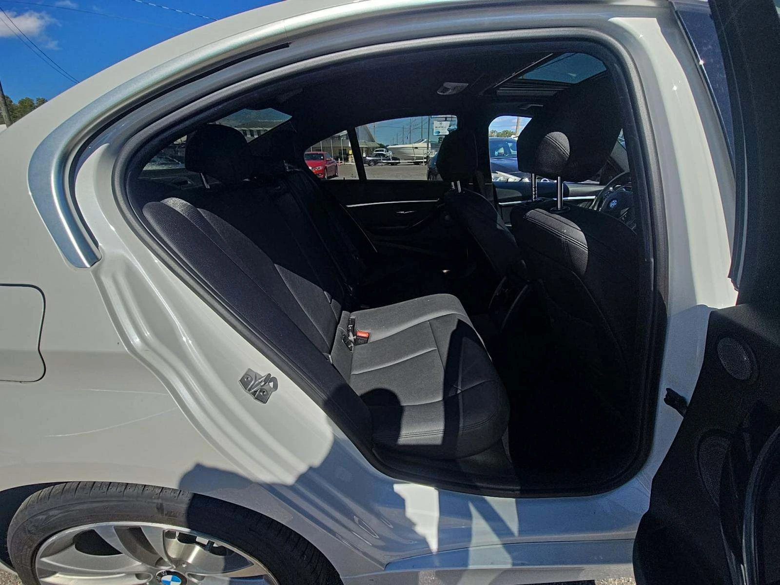 BMW 340 HUD, HARMAN/KARDON, LANE ASSIST, 360*  | Mobile.bg   13