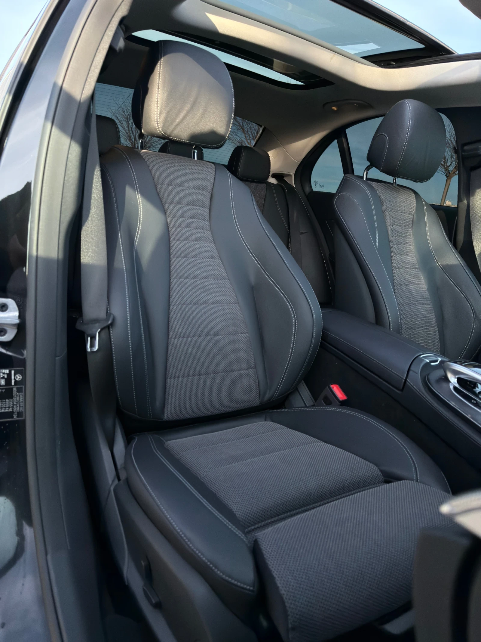 Mercedes-Benz E 220 D/PANORAMA/360/DISTRONIC/LANE ASSIST/LIZING - изображение 10