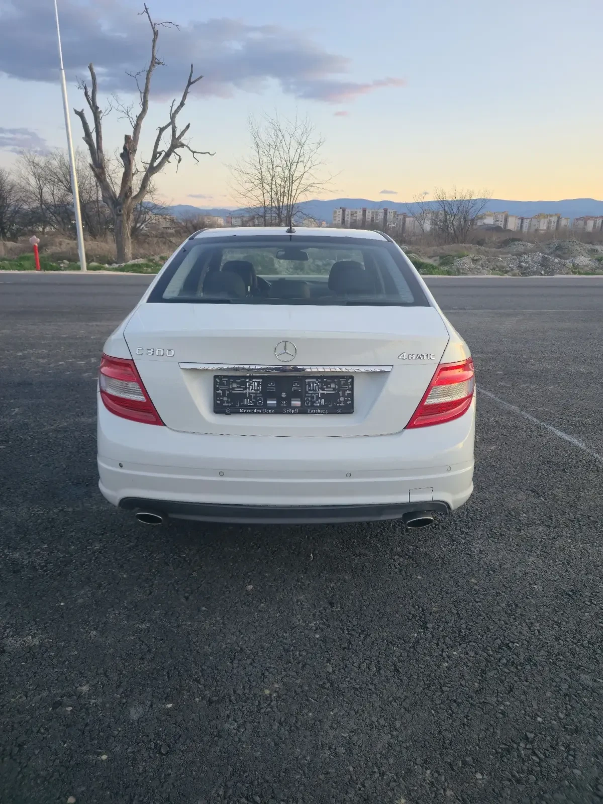 Mercedes-Benz C 300 3.0 - изображение 4