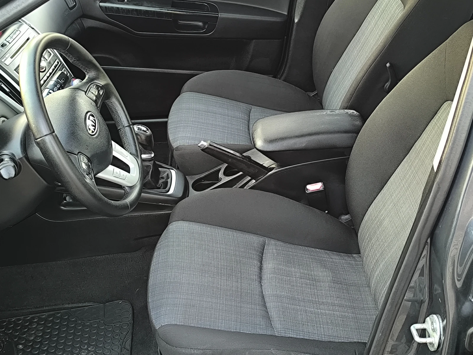 Kia Ceed 1.6CRDI - изображение 8