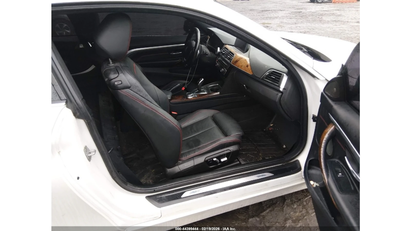 BMW 440 * KEYLESS* КАМЕРА* ШИБИДАХ* КОЖА* ПОДГРЕВ* , снимка 12 - Автомобили и джипове - 53961696