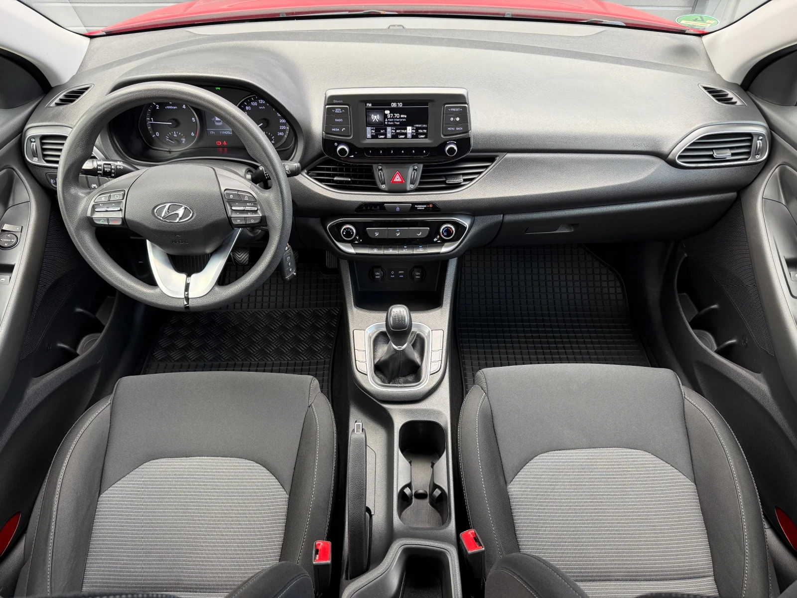 Hyundai I30 1.6CRDi, LED, EURO 6B! * 119 000��* COC! KTEO! ��� | Mobile.bg � ����������� 8
