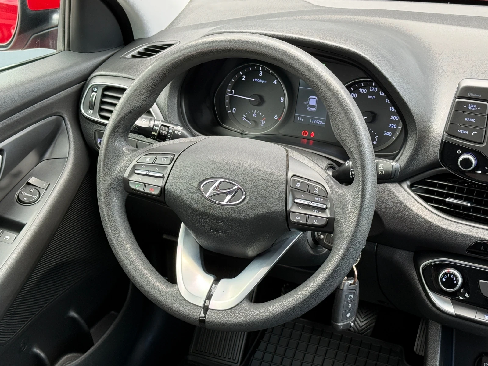 Hyundai I30 1.6CRDi, LED, EURO 6B! * 119 000��* COC! KTEO! ��� | Mobile.bg � ����������� 9