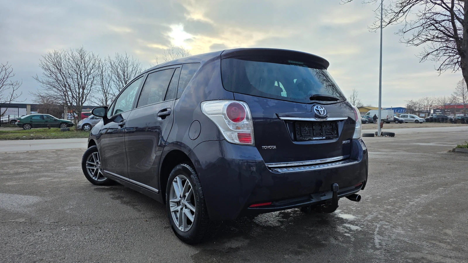 Toyota Verso УНИКАТ/FACE LIFT, снимка 4 - Автомобили и джипове - 54683991