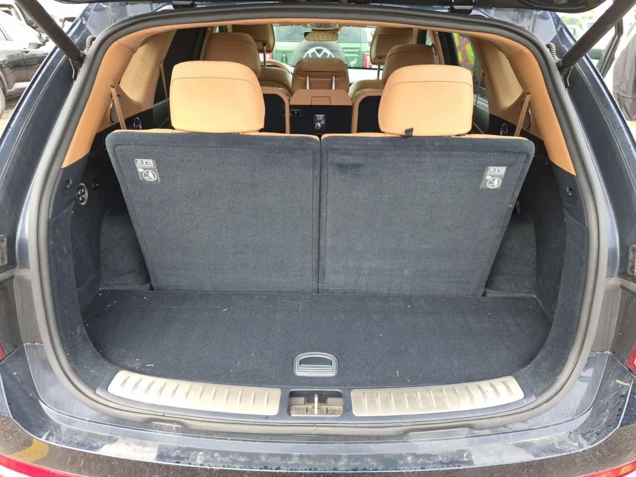 Genesis GV80 PRESTIGE 3.5T /ДИСТРОНИК/2 КЛЮЧА/ПАНО/7 МЕСТА, снимка 14 - Автомобили и джипове - 55014977
