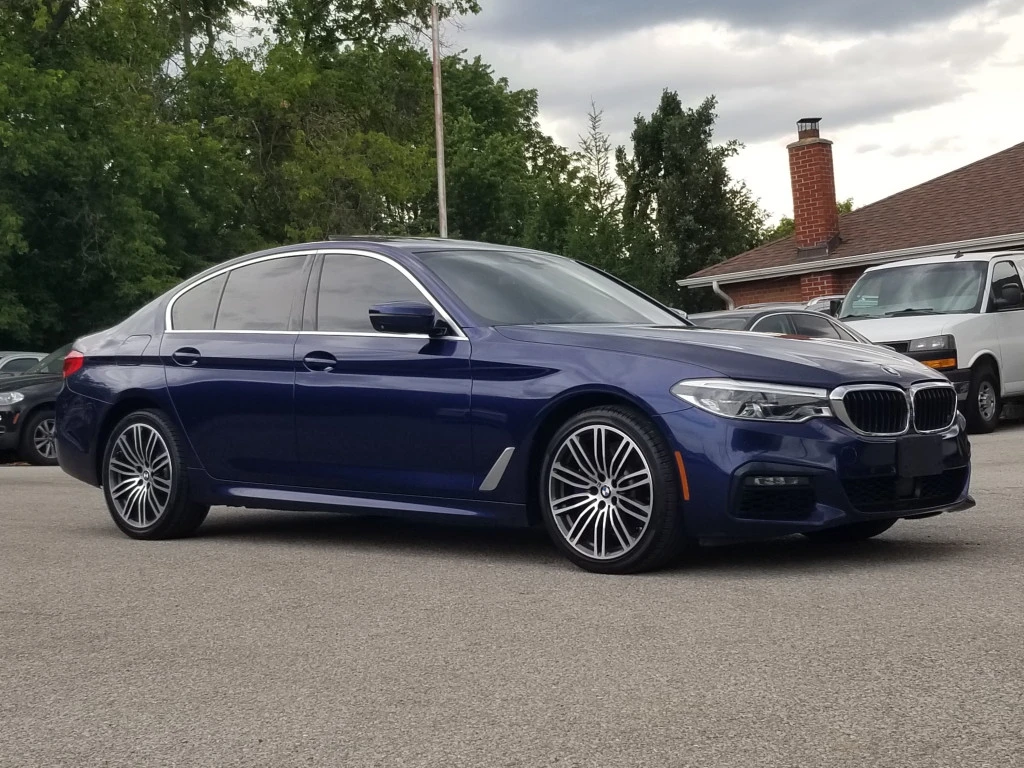 BMW 530 xDrive M-sport HUD, снимка 16 - Автомобили и джипове - 55117947