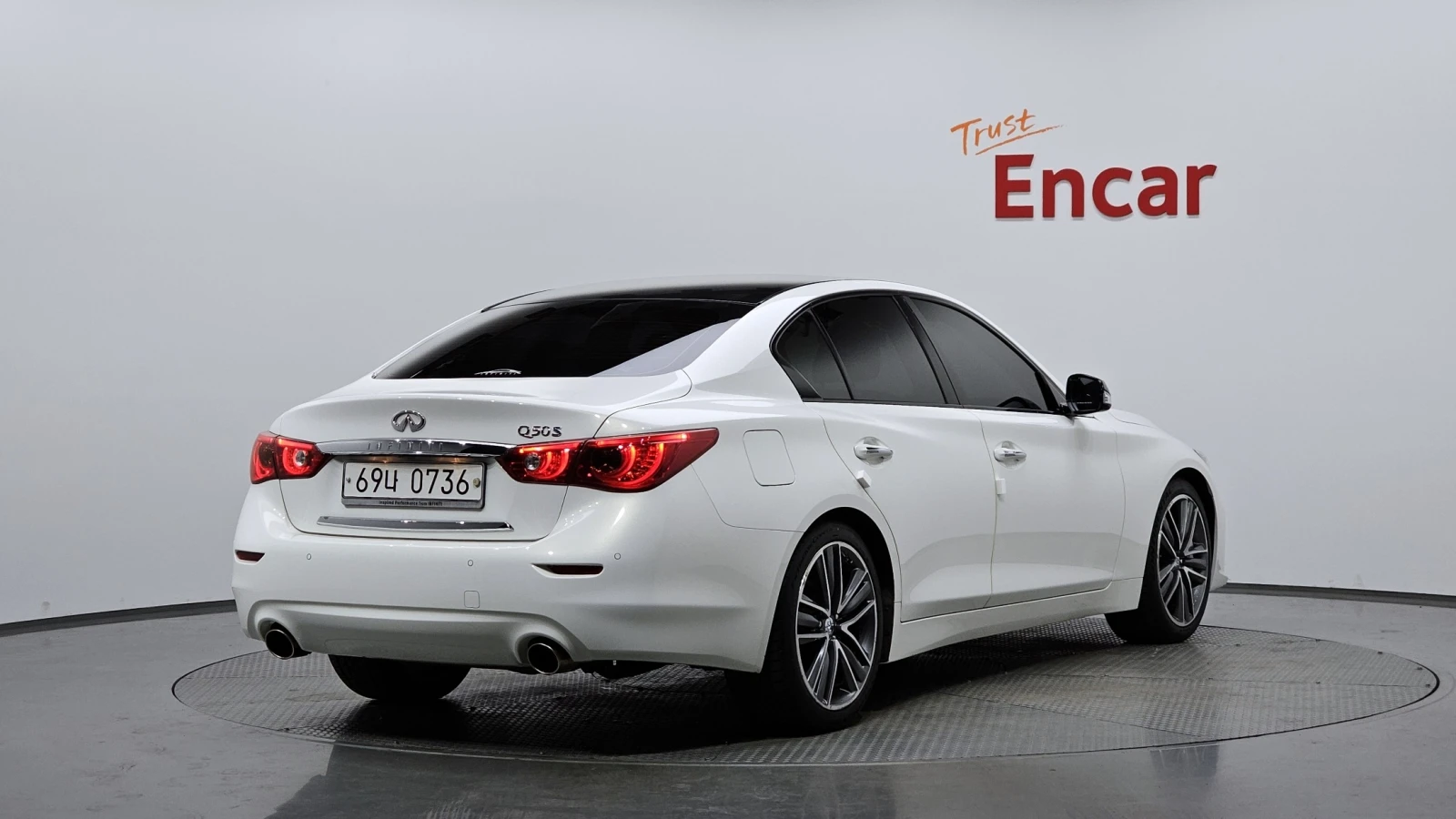 Infiniti Q50 V6 Hybrid Essence, снимка 2 - Автомобили и джипове - 55563480