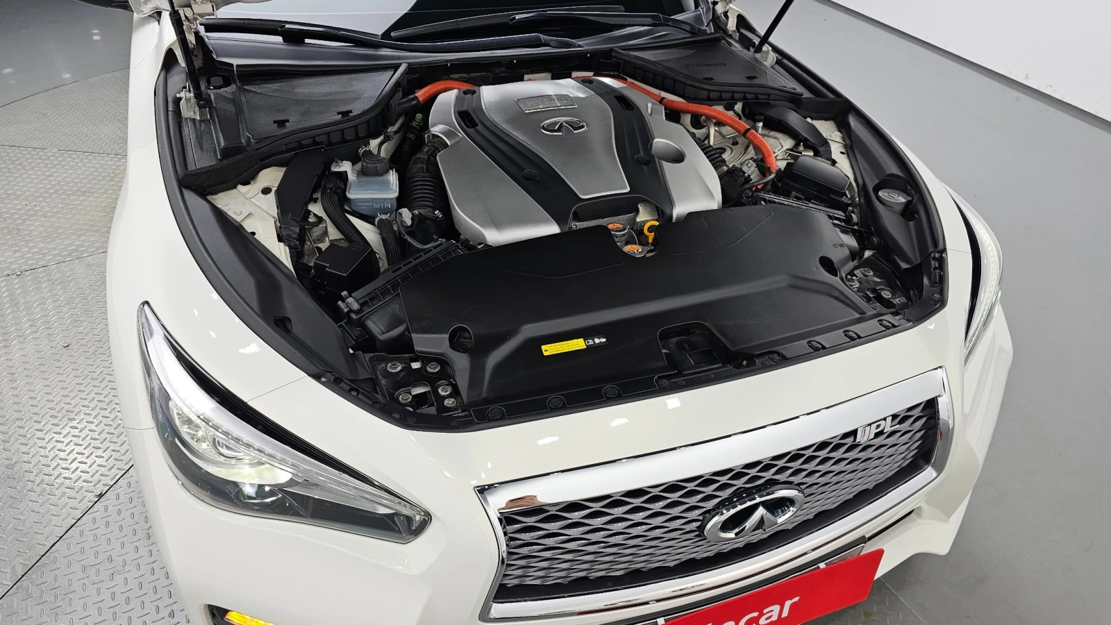 Infiniti Q50 V6 Hybrid Essence, снимка 3 - Автомобили и джипове - 55563480