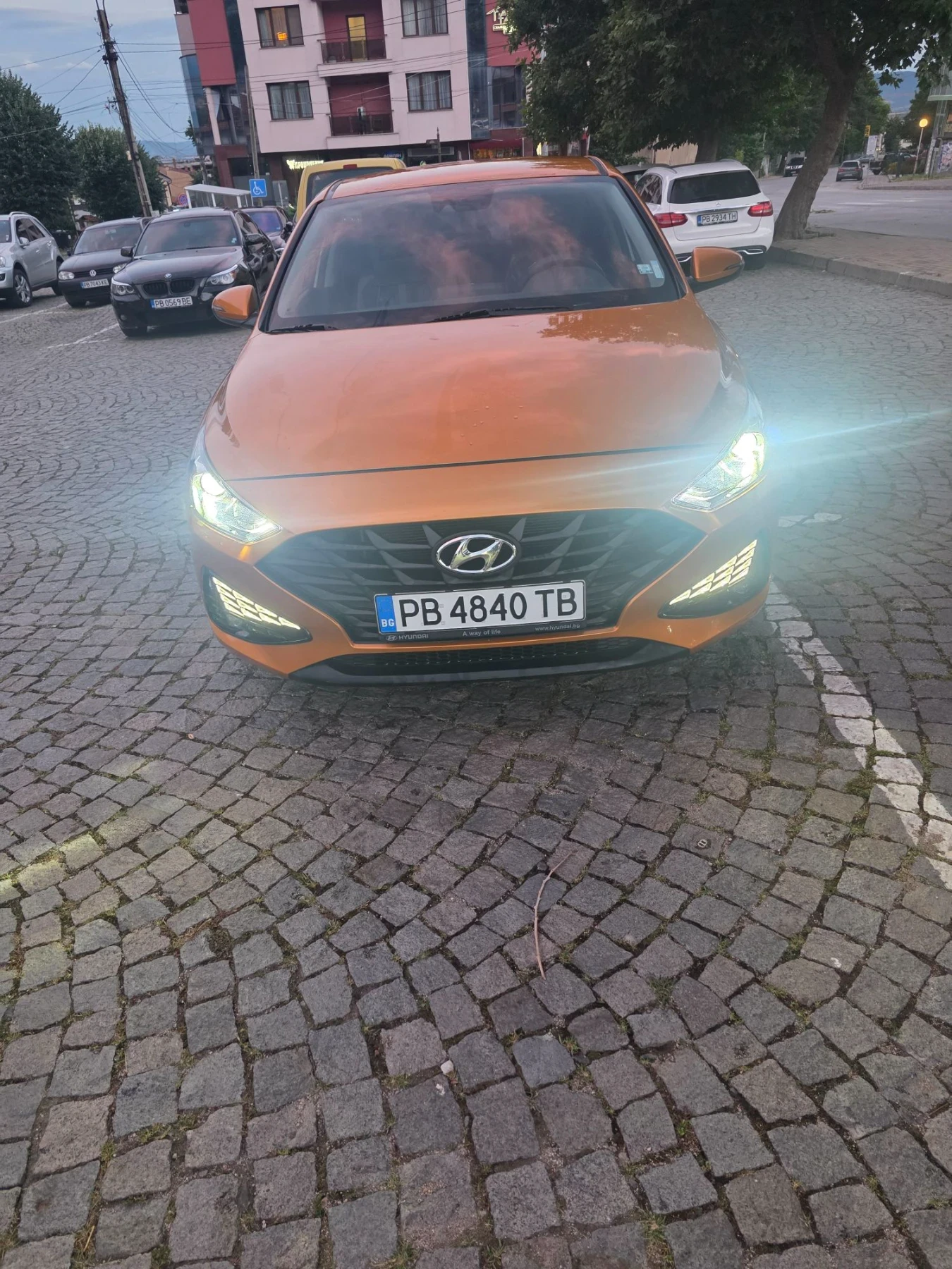 Hyundai I30 Лек автомобил , снимка 7 - Автомобили и джипове - 55710481