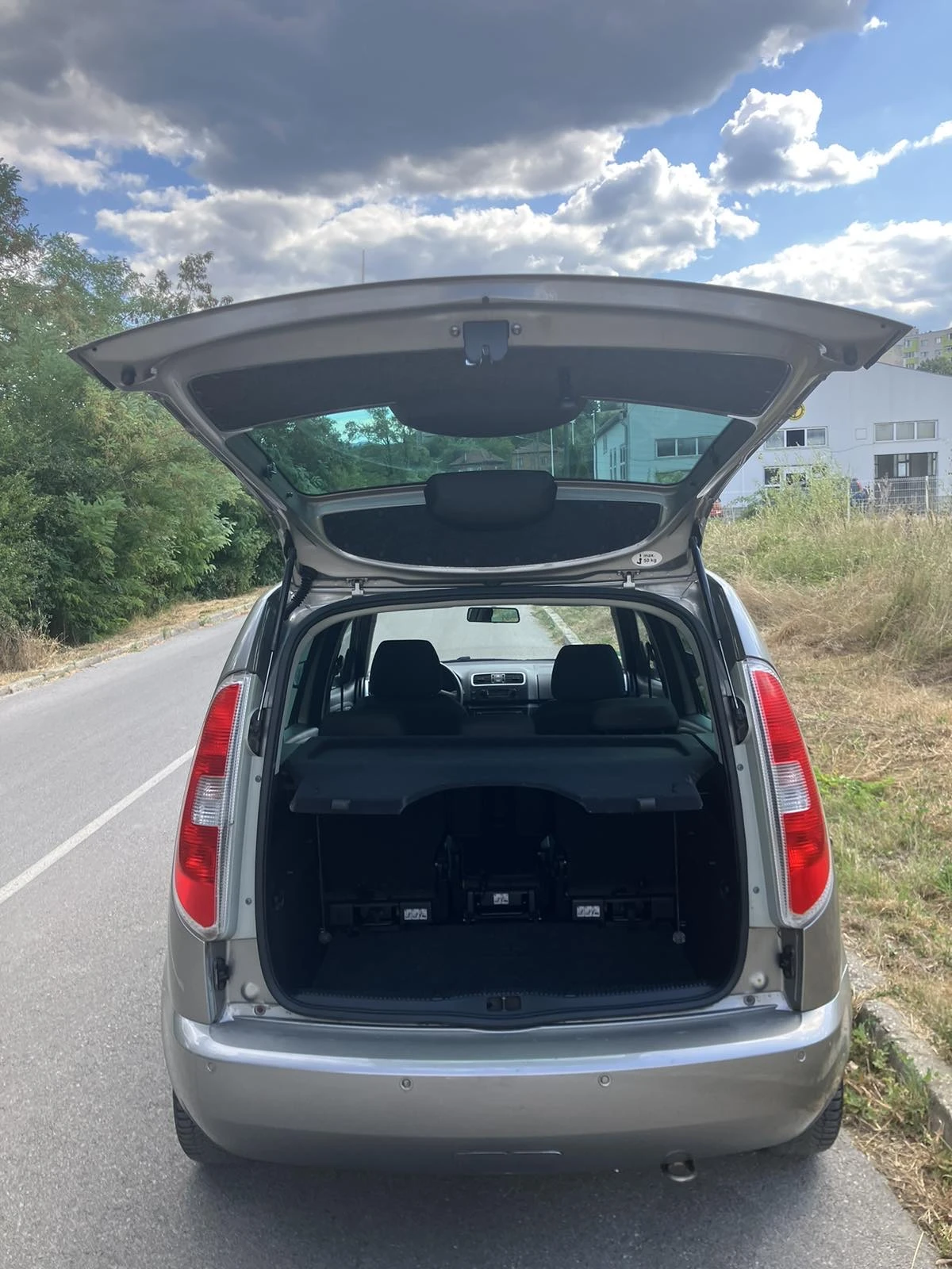 Skoda Roomster 1.6, снимка 7 - Автомобили и джипове - 55710514