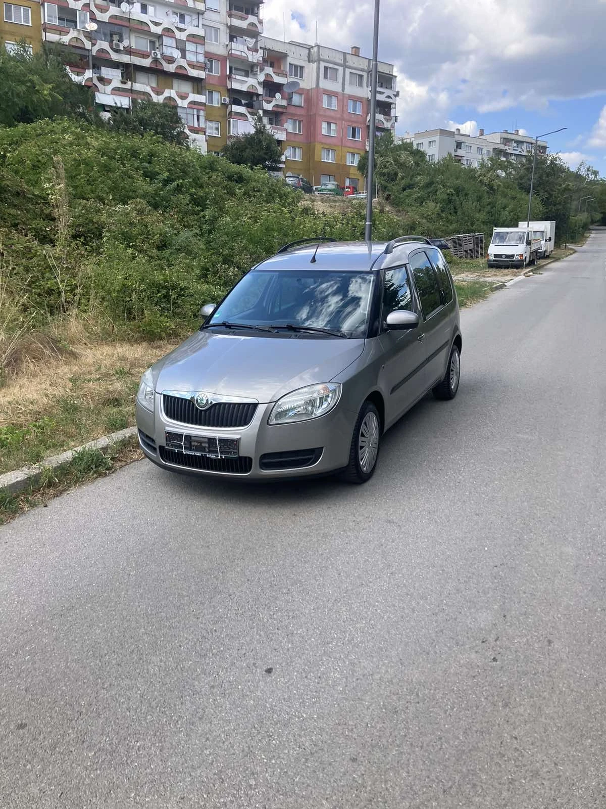 Skoda Roomster 1.6, снимка 2 - Автомобили и джипове - 55710514