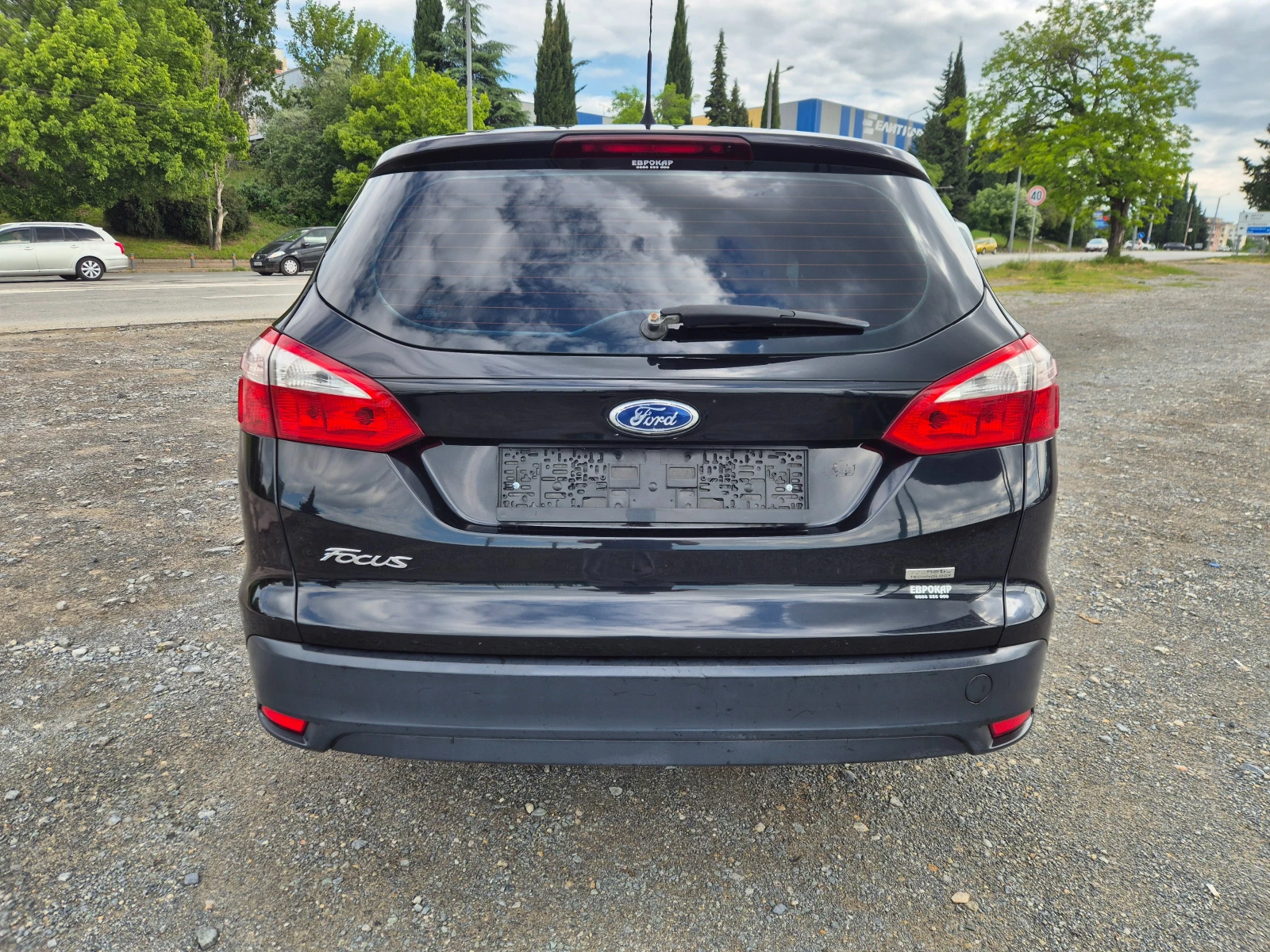 Ford Focus 1.6TDCI, снимка 4 - Автомобили и джипове - 55852155