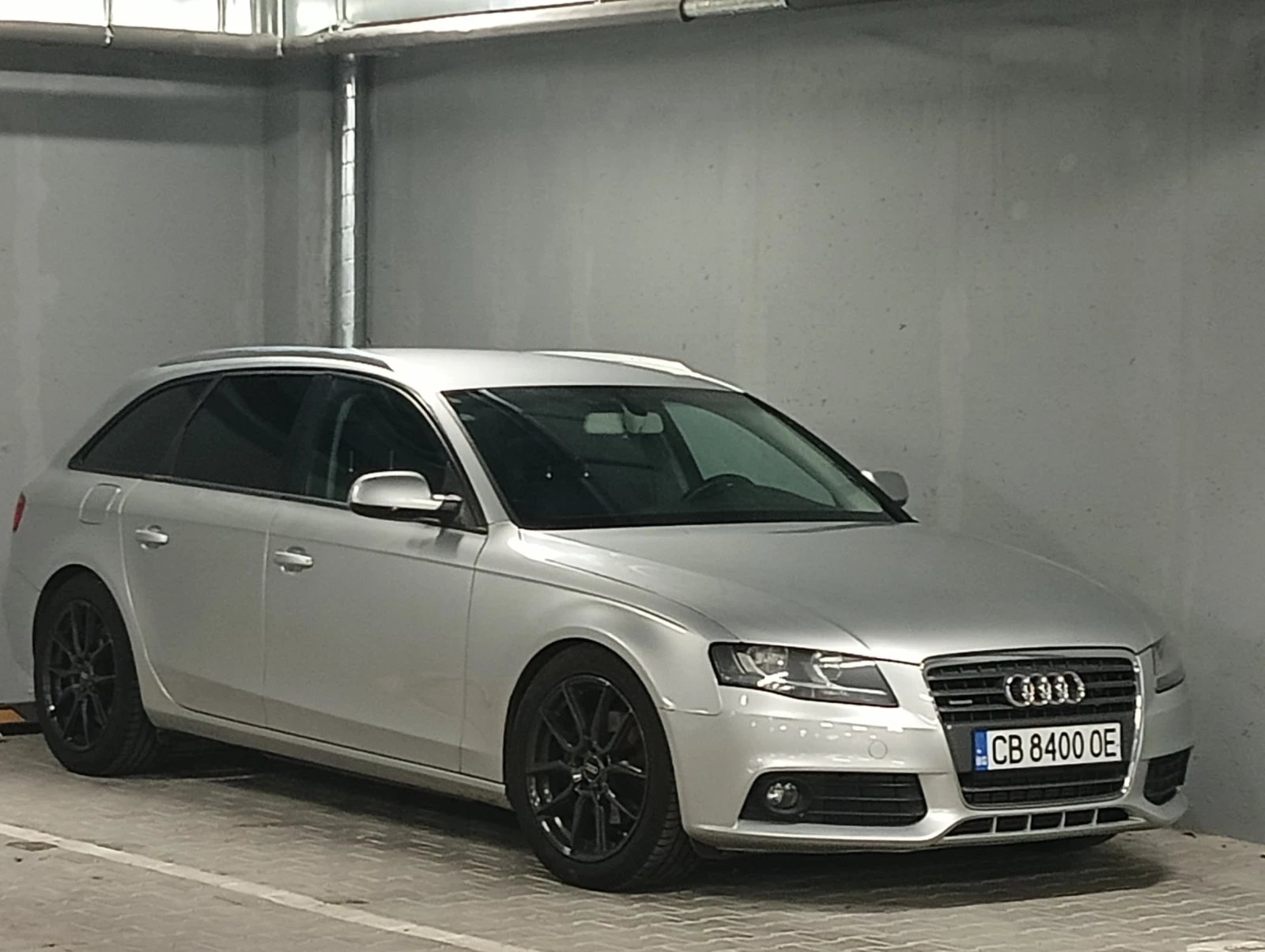 Audi A4 B8 quattro 