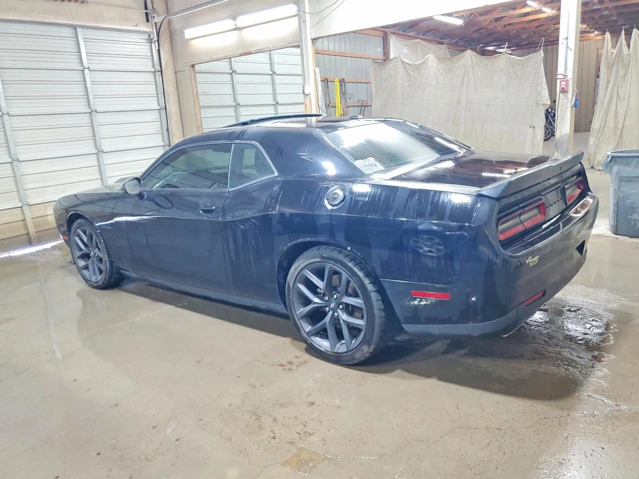 Dodge Challenger 5.7l R/T, снимка 2 - Автомобили и джипове - 56062992