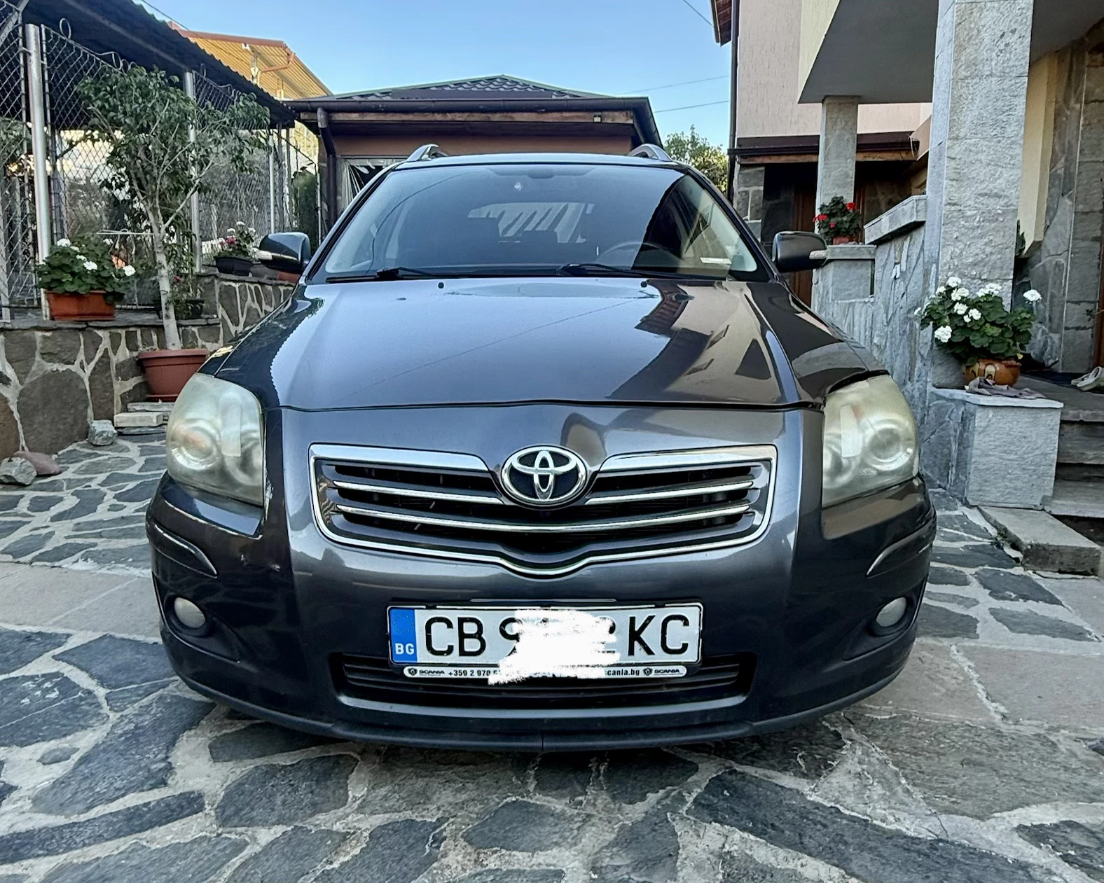 Toyota Avensis, снимка 4 - Автомобили и джипове - 56085171