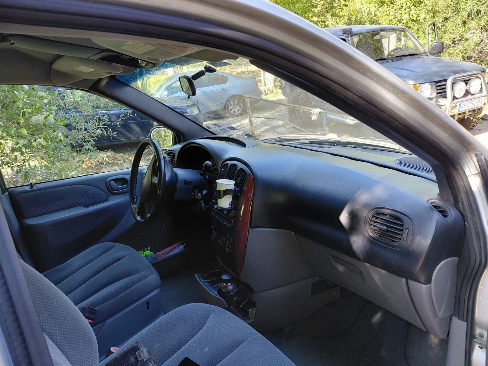 Chrysler Voyager 2.8, снимка 7 - Автомобили и джипове - 56302819