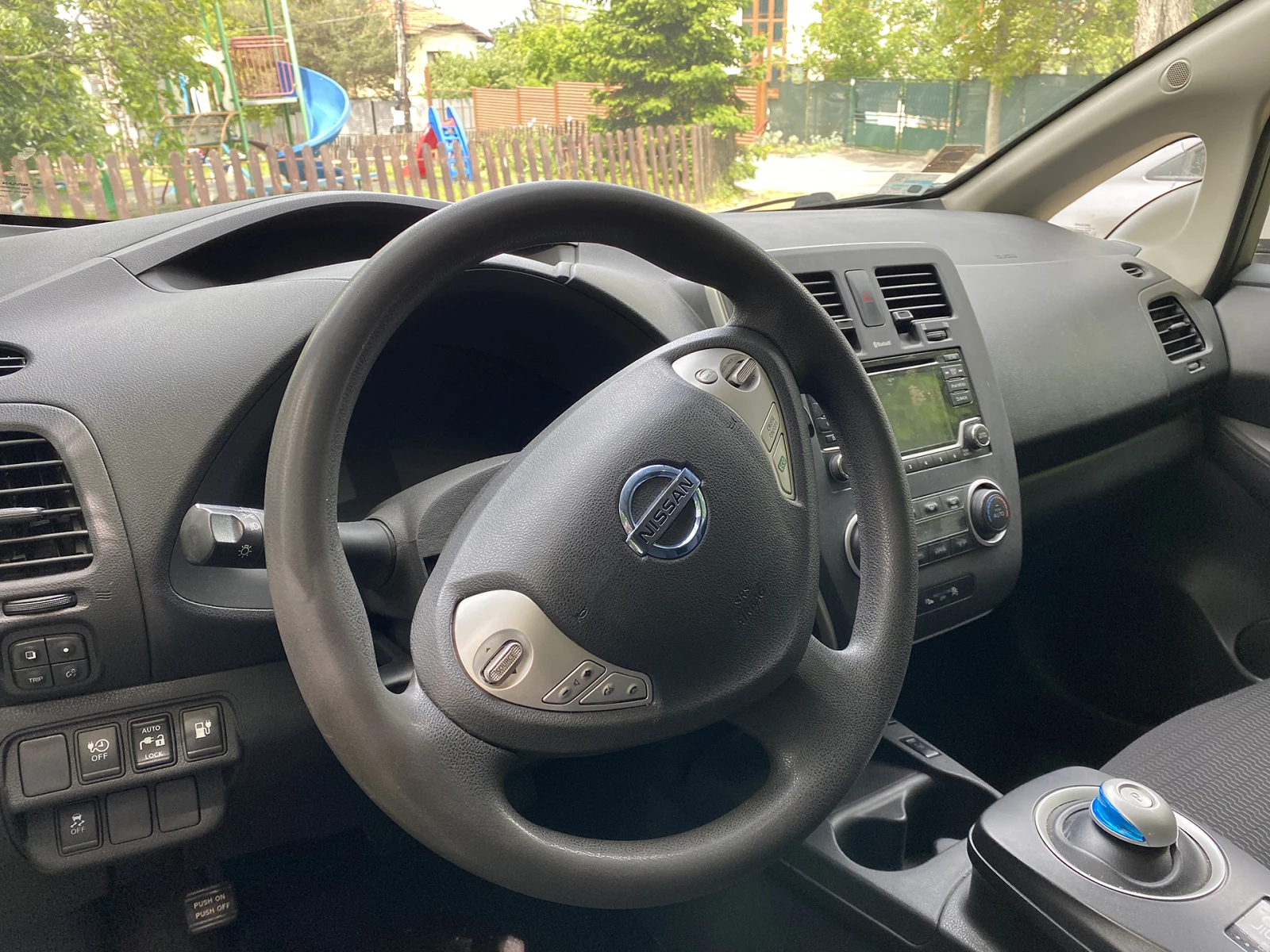 Nissan Leaf  S, снимка 5 - Автомобили и джипове - 56326287