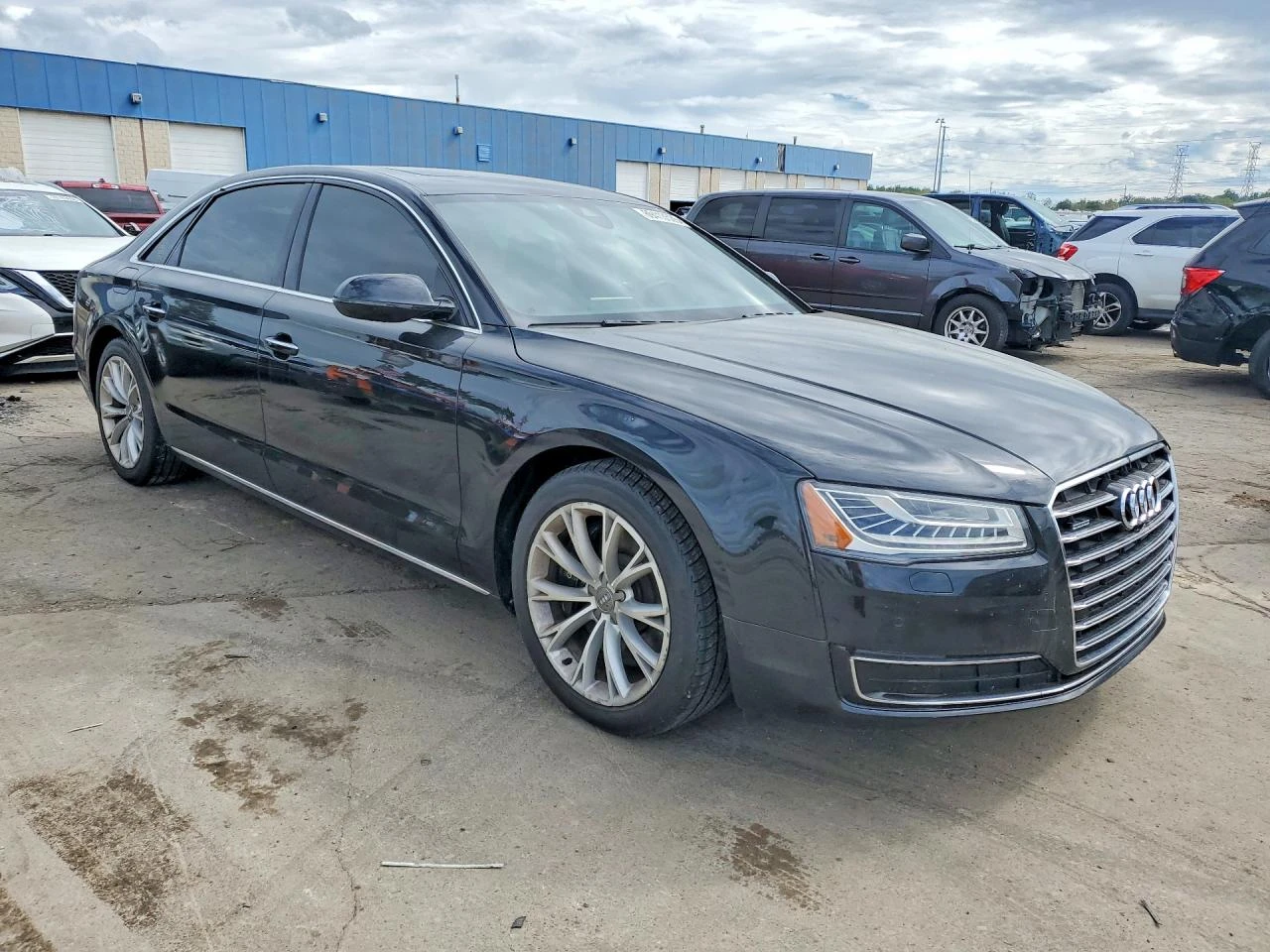 Audi A8 3.0l L Quattro, снимка 4 - Автомобили и джипове - 56351056