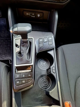 Kia Sportage 1.6T 2WD Comfort + 7 ГОДИНИ ГАРАНЦИЯ, снимка 16