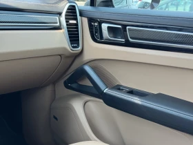 Porsche Cayenne S COUPE* PANO* KEYLESS* HEAD UP* EXCLUSIVE* CARBON - 137880 лв. - 31964139 14