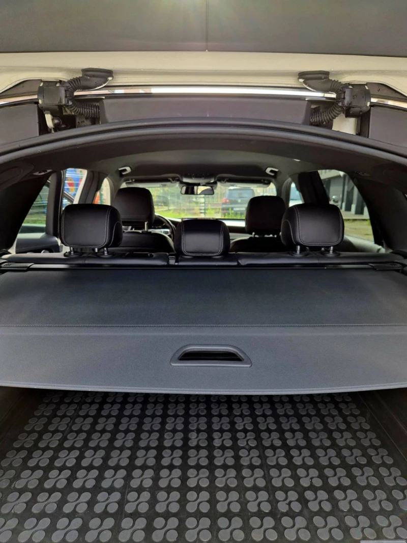 Mercedes-Benz GLC 350, снимка 11 - Автомобили и джипове - 52460551