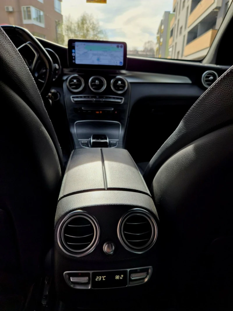 Mercedes-Benz GLC 350, снимка 8 - Автомобили и джипове - 52460551