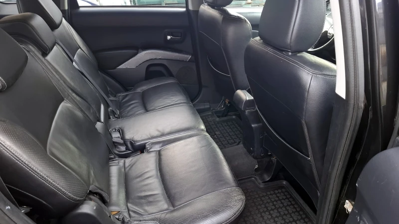 Peugeot 4007 2.2 HDI, снимка 11 - Автомобили и джипове - 53003884